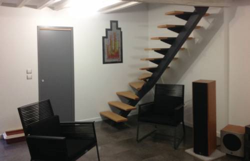 Escalier à limon central Bourg la Reine