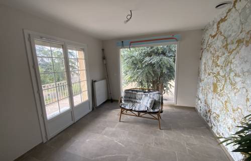 Salon une fois travaux et décoration complétées à Anduze 30140 