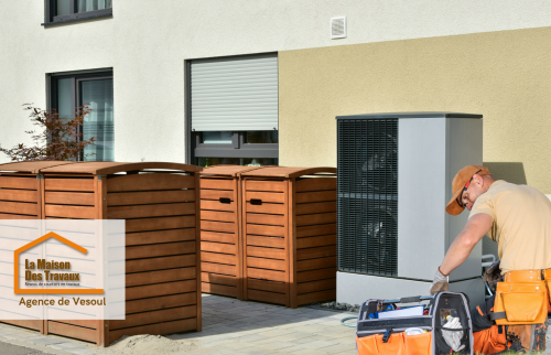 Installation professionnelle d’une pompe à chaleur près de Lure et Roye, avec un montage soigné réalisé par un artisan sélectionné par La Maison Des Travaux de Vesoul.