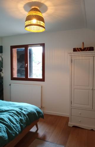 La Maison Des Travaux d’Annecy rénove une chambre à Seynod