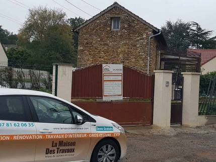 Maison avant travaux de construction de surélévation - Verneuil-l'étang 77390