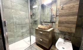 Rénovation salle de bain 83530