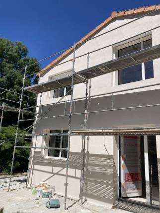 Montanay (69250) : Isolation thermique par l'extérieur pour cette villa entièrement rénovée