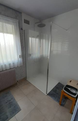 Remplacement baignoire par une douche Barlin