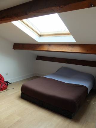 Champagne au Mont d'Or (69410) : rénovation des combles avec création d'une salle d'eau et remplacement de l'escalier