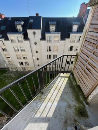 Balcon d'appartement avant rénovation - Nantes 44