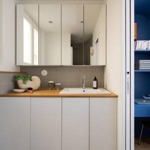 Optimisation des 24 m² d’un studio parisien avec élégance intemporelle – projet Débarcadère