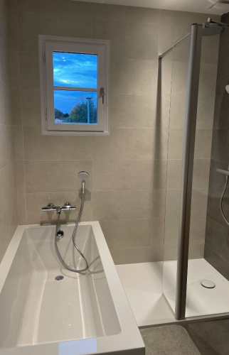 Rénovation d'une salle de bain à Basse-Goulaine - baignoire