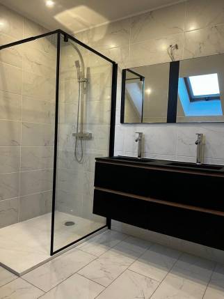 Rénovation d'une salle de bain près de Mouxy