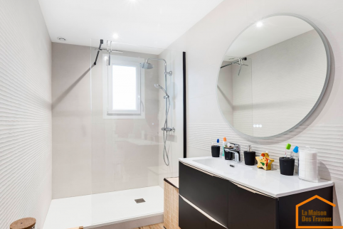  salle de bain moderne