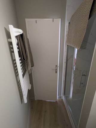 Salle de bain d'une petite maison rénovée - Nantes (44000)