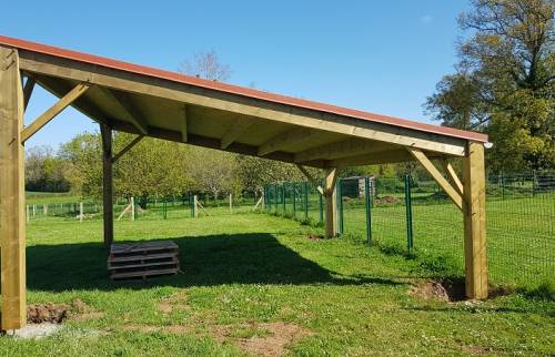 Construction d'un carport à Saintes 17100