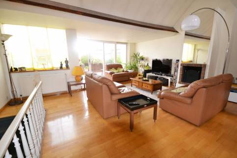 Rénovation parquet chêne massif