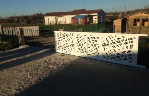 Portail sur mesure à Voreppe installation