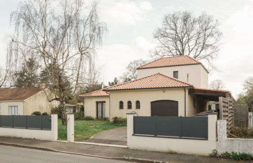Surélévation de maison à Saint-Sébastien-sur-Loire (44230) - vue de l'extérieur 3 