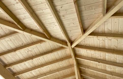 Charpente en bois Pessac