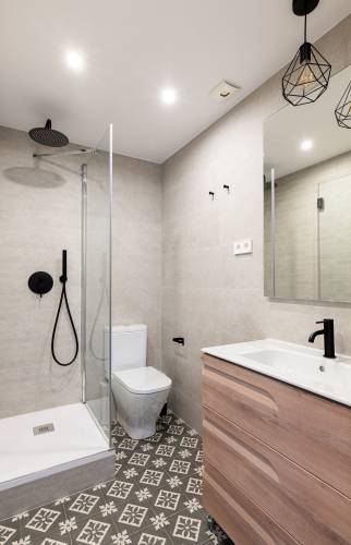 Rénovation complète salle de bain pour mise en place salle d'eau à Boissy-L'Aillerie (95)