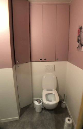 les WC à la place de la buanderie avant les travaux - Paris 18ème
