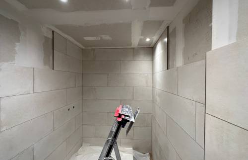 Faïence salle de bain 