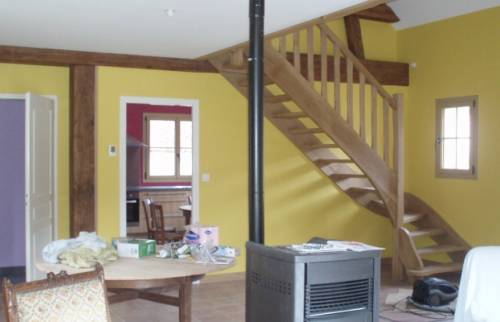 Peinture de plusieurs pièces à VEILLEINS (41)