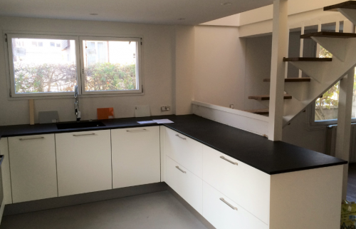 Suppression de la cloison - architecte 44, maçon 44, peintre 44, plaquiste 44, électricien 44, plombier 44, carreleur 44, cuisiniste 44, menuisier 44, charpentier 44