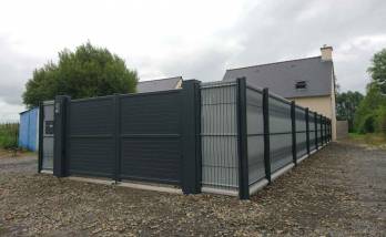 Portail aluminium et clôture à Cherrueix