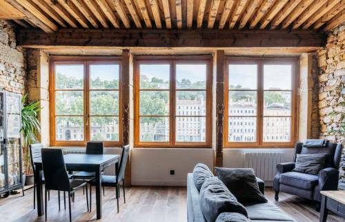 Rénovation complète d'un appartement en style industriel , quartier Vieux Lyon