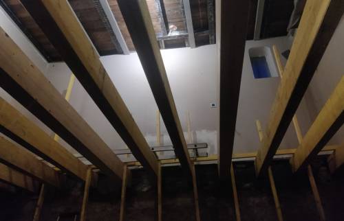 Changement d’un plancher bois et des solives (69290 SAINT-GENIS-LES-OLLIÈRES)