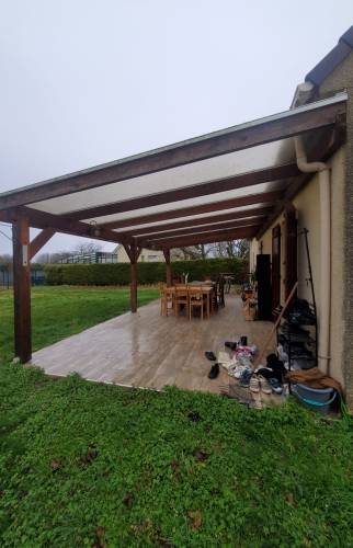 CONSTRUCTION VERANDA.