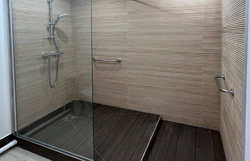 La douche à l'italienne