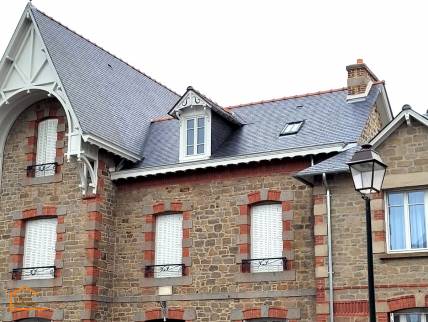 Rénovation d’une charpente et de la couverture d’une maison classée à Cancale
