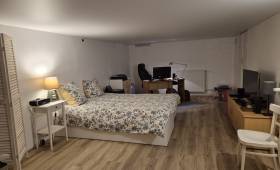 Coin nuit et espace bureau