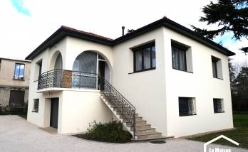 Isolation thermique des murs par l'extérieur et ravalement de façade, maison de l'ouest de Lyon