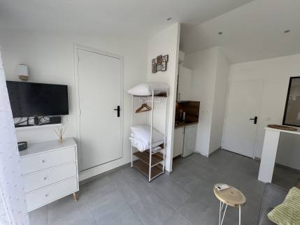 Aménagement d'un salon séjour dans un ancien garage