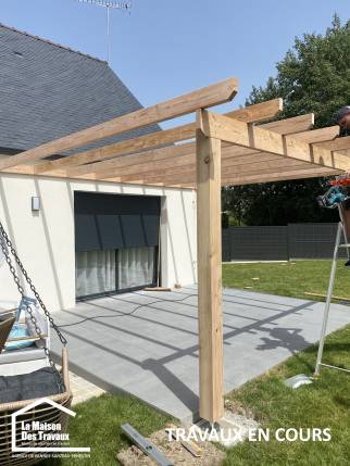 La Maison des Travaux Vannes Sarzeau pergola en bois