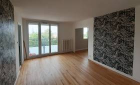 Rénovation des murs peinture et papier peint