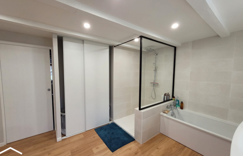 Salle de bain - Placard mural