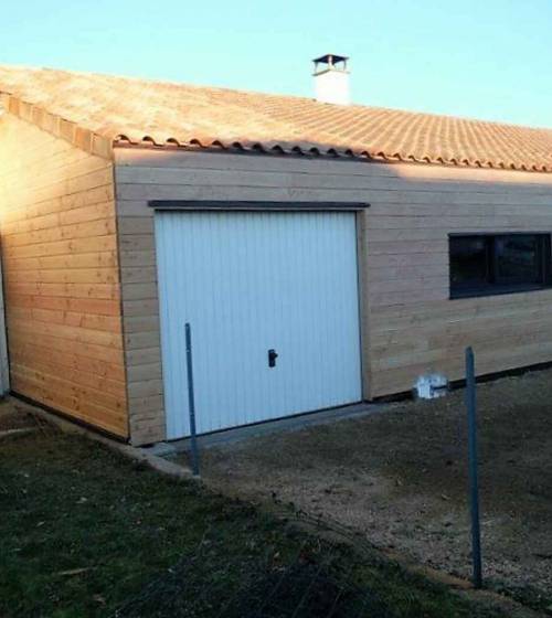 ossature bois et bardage douglas