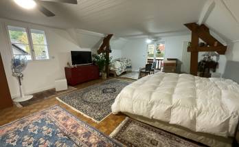Rénovation chambre lambris blanc
