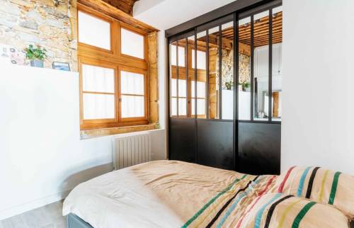 Rénovation complète d'un appartement en style industriel , quartier Vieux Lyon