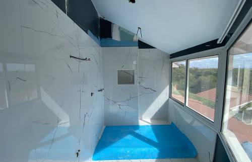 Salle de bain clé en main