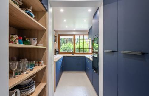 Une cuisine en U pour cette maison de Chilly-Mazarin (91380)