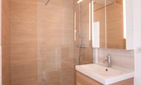 Une salle d'eau totalement rénovée au Chesnay