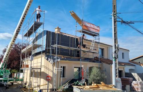 Surélévation en ossature bois à Vertou - travaux en cours