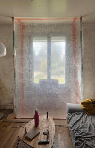 Transformation d’une fenêtre en porte-fenêtre avec volet roulant près de Troyes en travaux