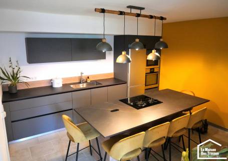 Montanay (69250) : Rénovation complète de cuisine , vue sur le lineéaire évier