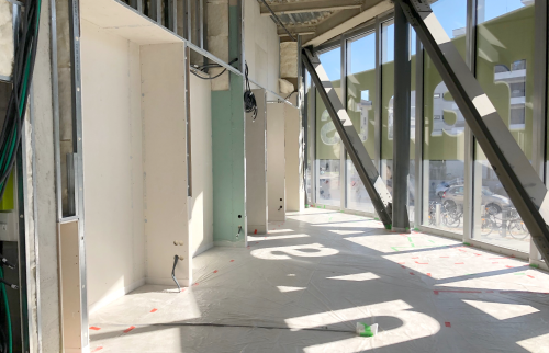 Photo pendant travaux de l'espace à aménager (fond)