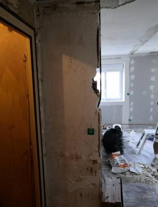 Travaux d'isolation , d'électricité et de plomberie en cours de réalisation