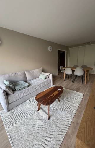 salon avec placard sur mesure à paris 18