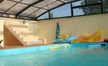 Construction piscine couverte